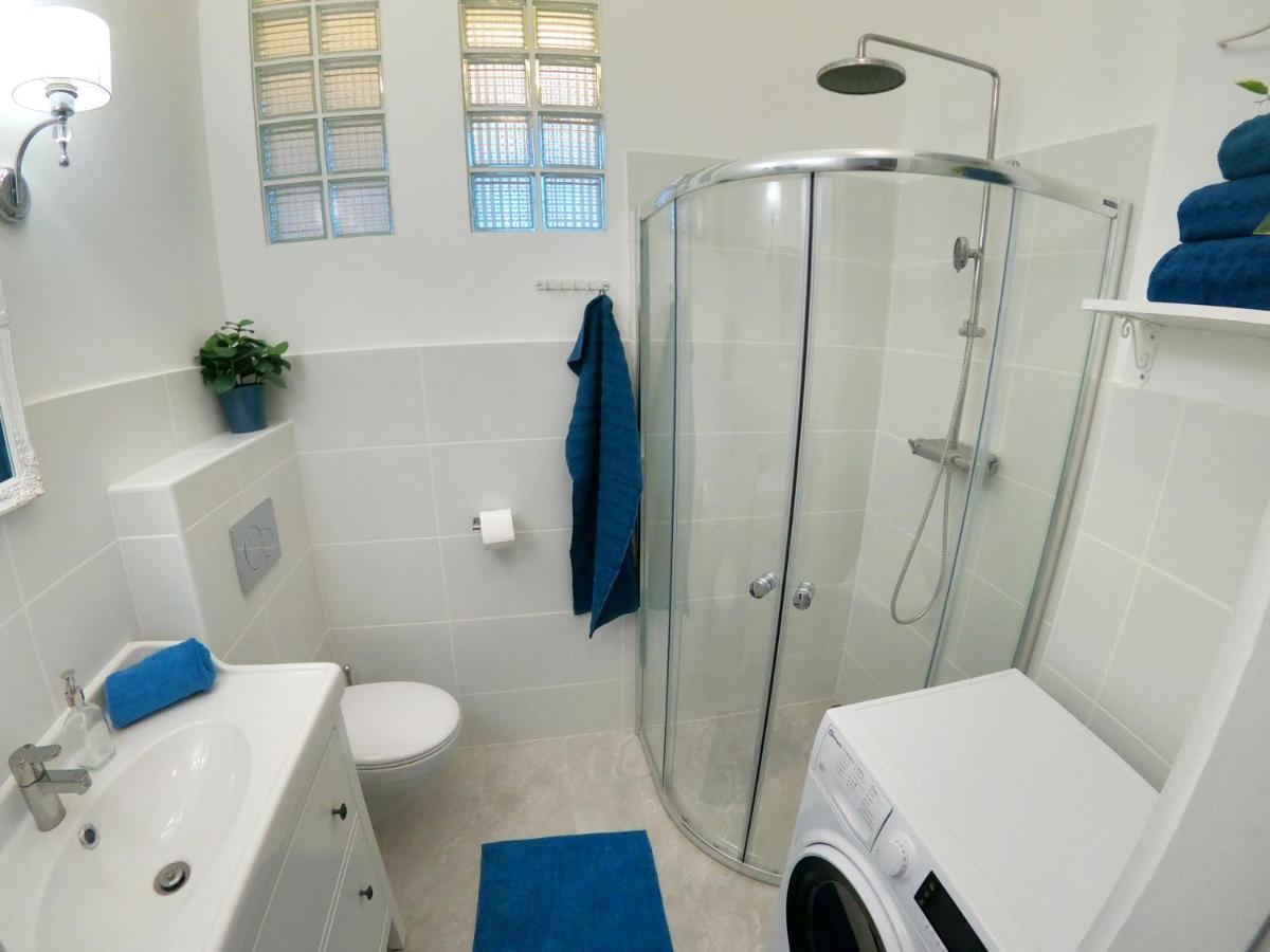 Hill Apartman *